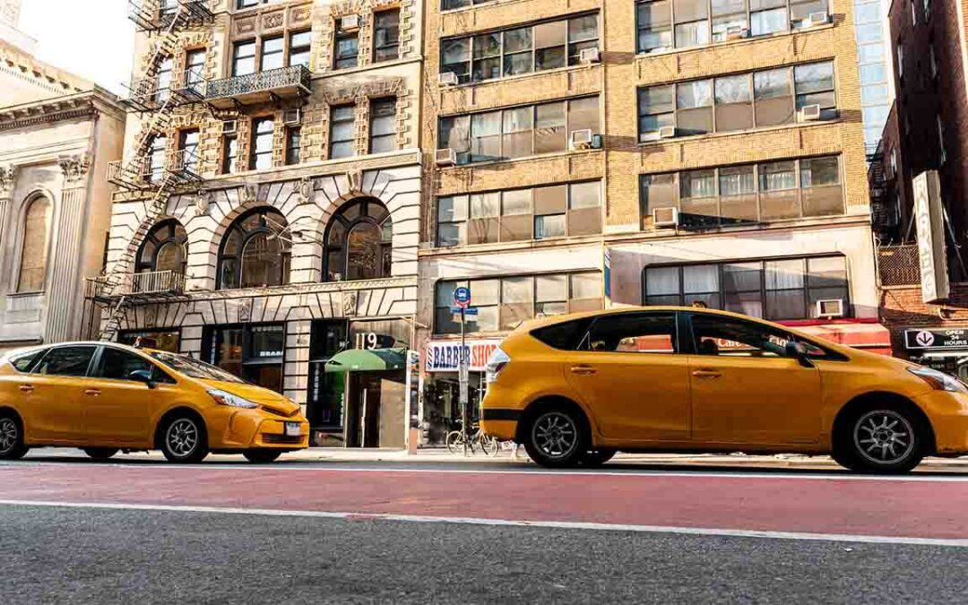 Why Book a Taxi for Kings Cross and Euston Train Station Transfers?