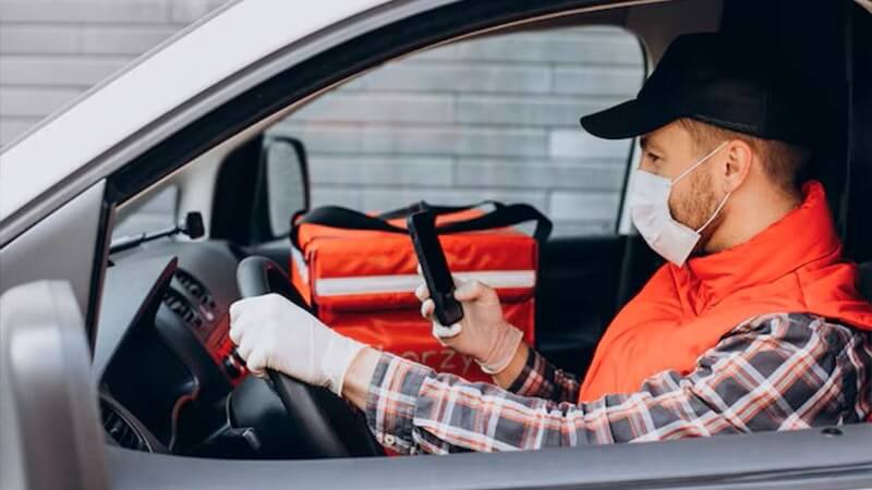 taxi based courier service in hertfordshire by boxall post